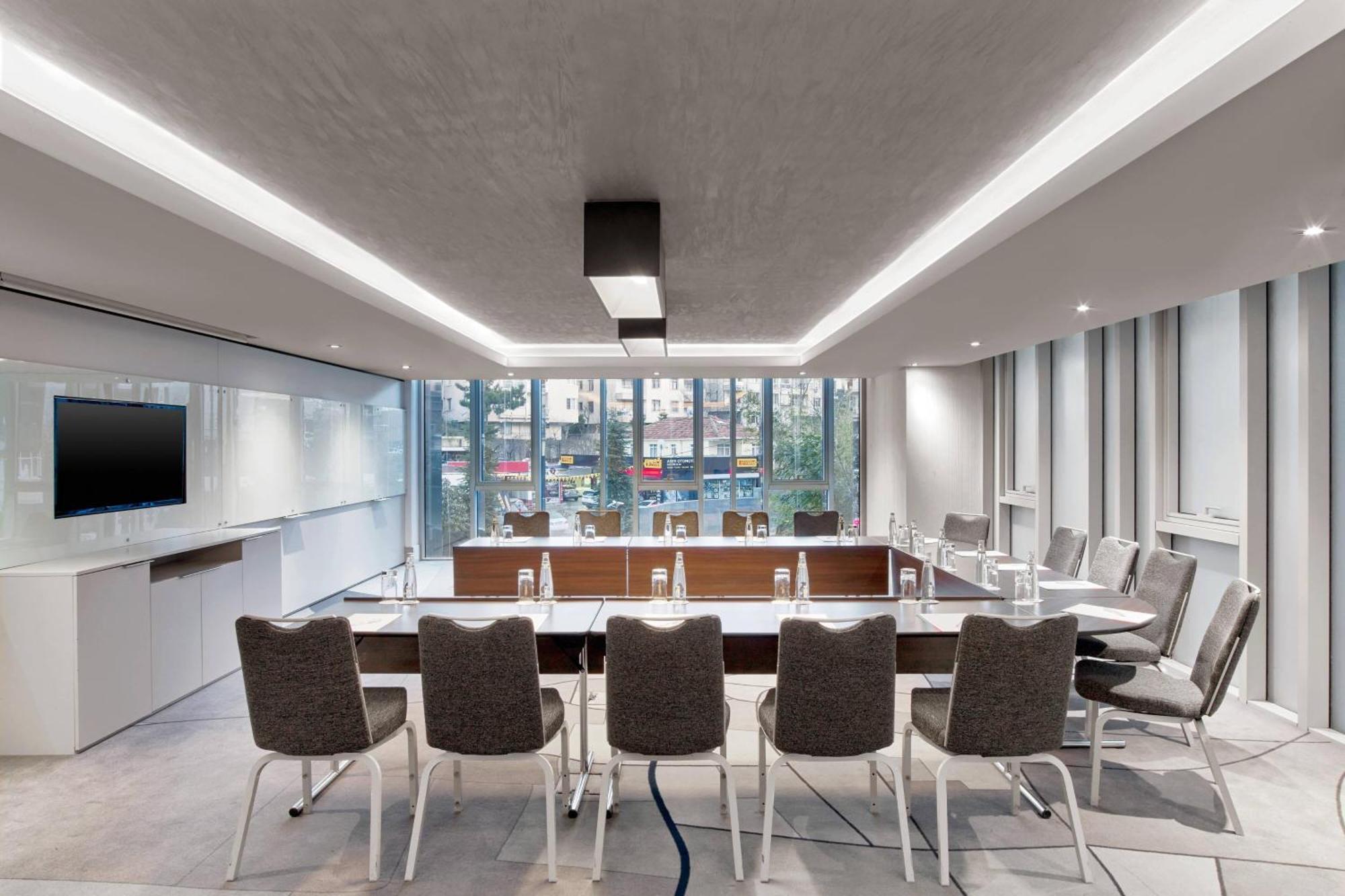 Le Meridien Istanbul Etiler Exterior foto