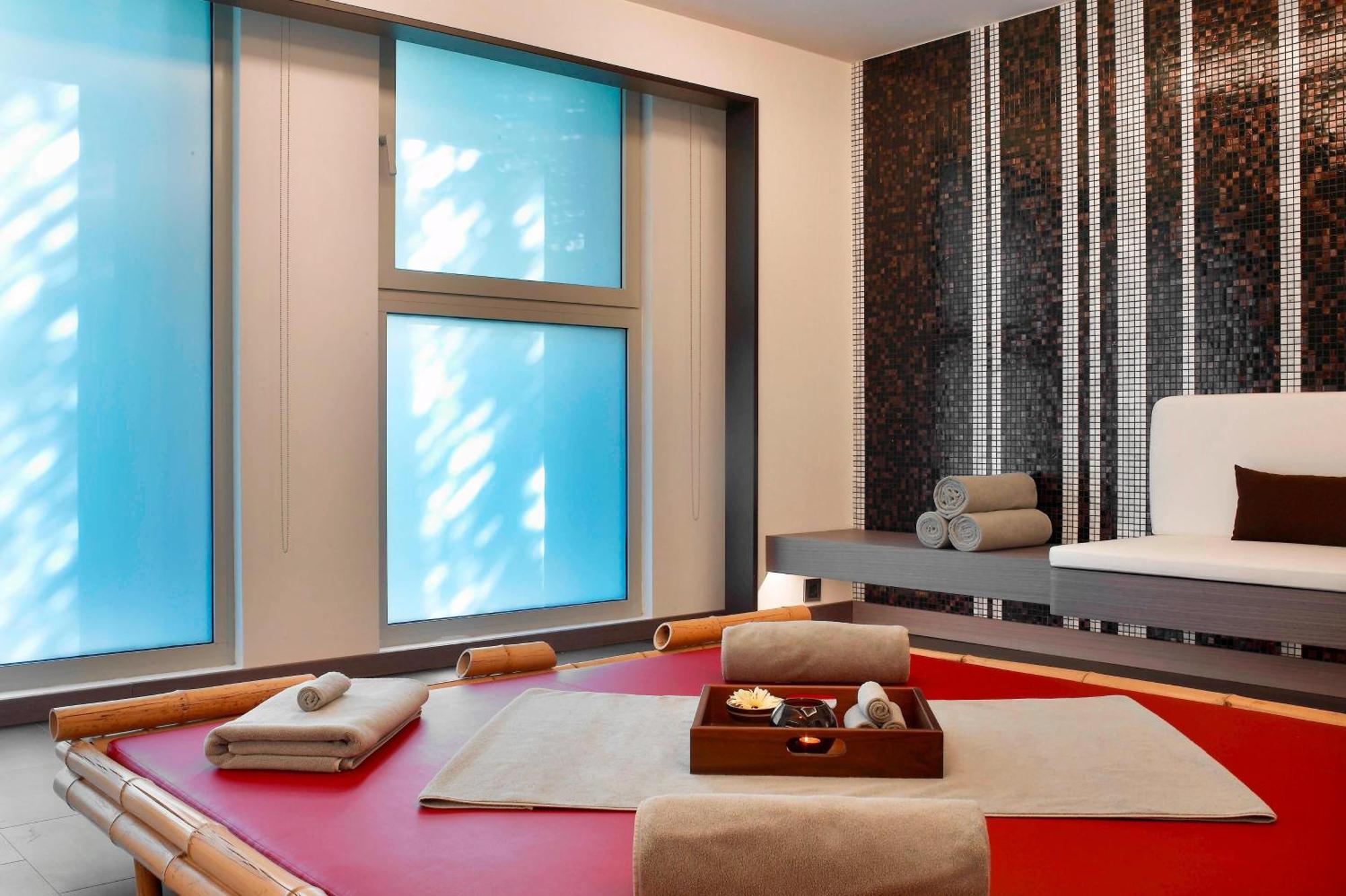 Le Meridien Istanbul Etiler Exterior foto